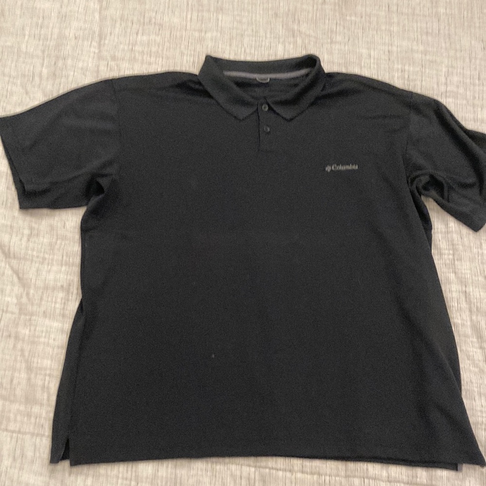 Black Columbia shirt